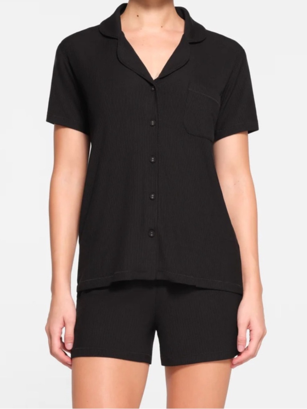 Skims Sleep Short Sleeve Button Up PJ Top in Black S
